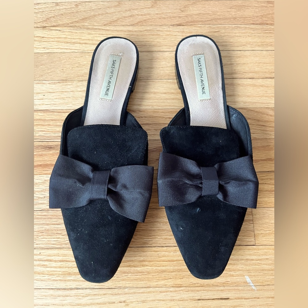 SAKS 5TH AVENUE WOMEN’s BLACK FLAT MULES WITH BOWS
